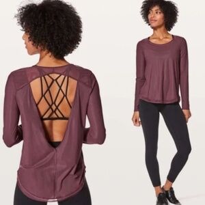 Lululemon Mix and Mesh Long Sleeve Activewear Open Back Top Redwood‎